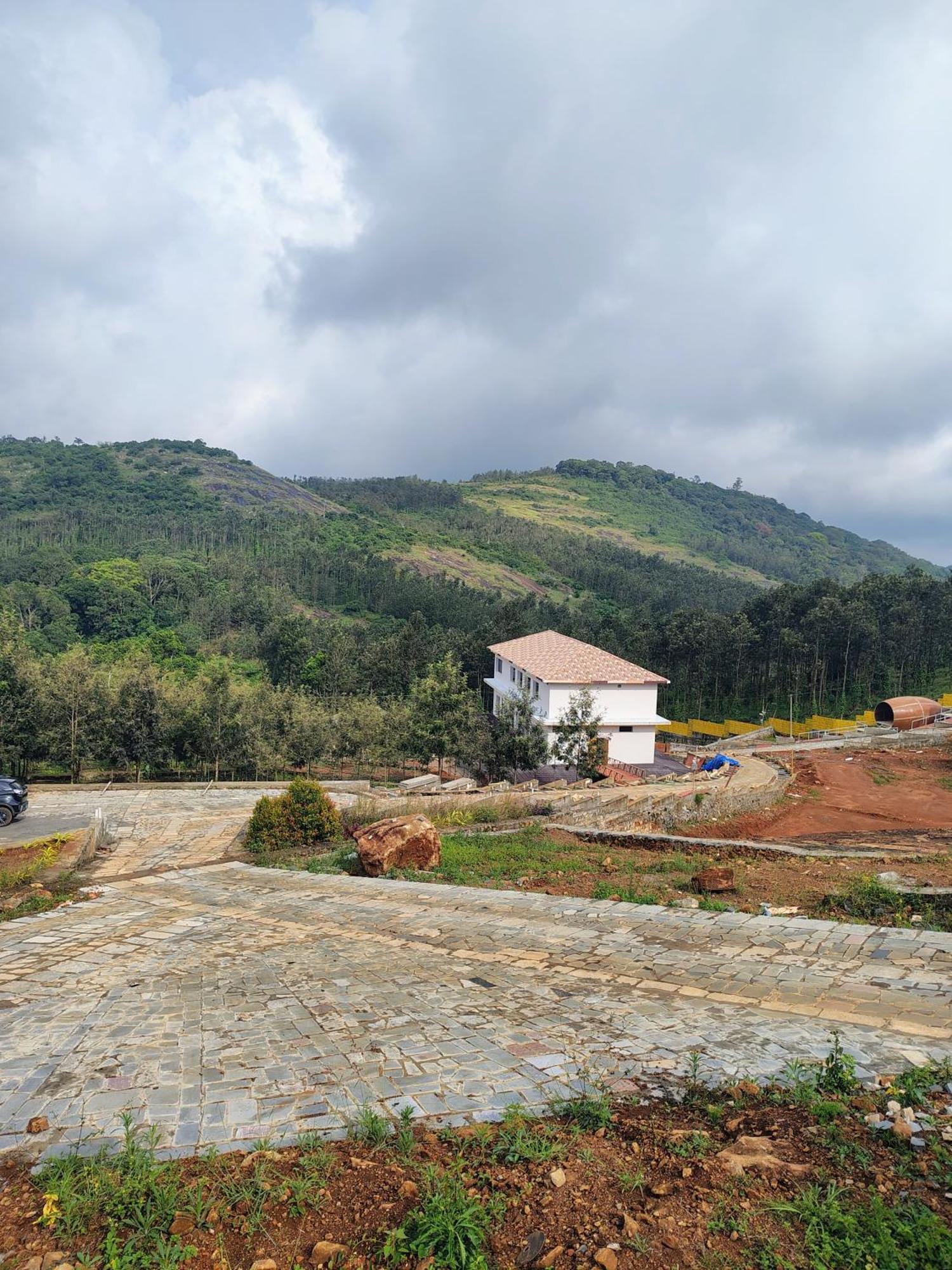 Gambhiraa Resorts Kolli Hills Luaran gambar